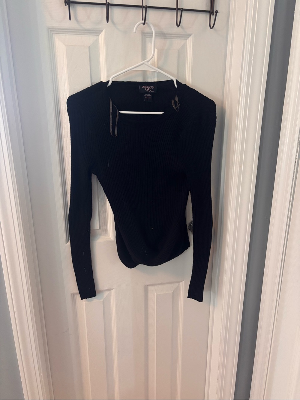 Hooked Up by IOT Black Ribbed Long Sleeve Top